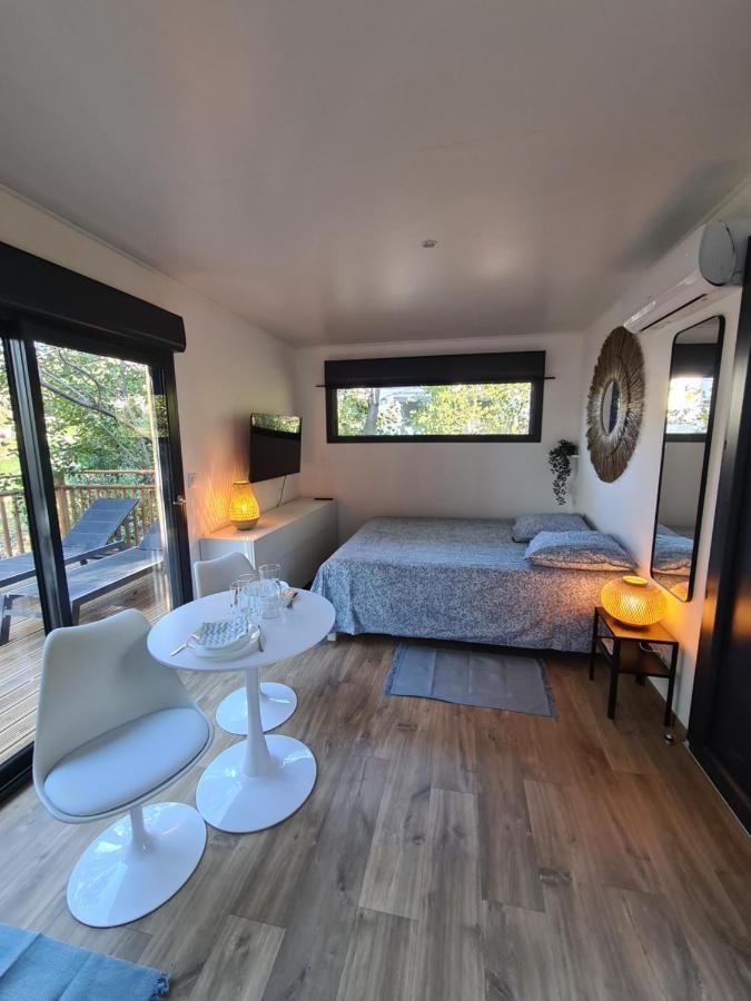 Le Cube Apartment Sommières Екстериор снимка